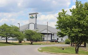 Quality Suites Waldorf